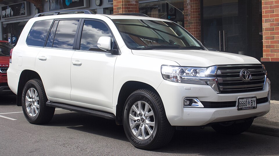 Toyota Land Cruiser V8